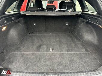 Kia Ceed SW 1.5 T-GDi Silver, Slovenské vozidlo - 20