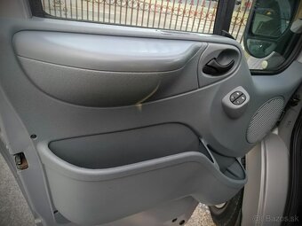 FORD TRANSIT BUS 2012 - 20