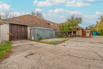 LÚČNY DVOR - INVESTIČNÝ STAVEBNÝ POZEMOK - 2 495 M2 - 20