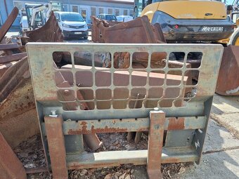 BOBCAT S 175 4X4 - 20