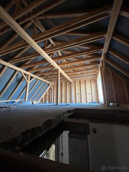 V Štúrove na predaj rozostavaný RD - 20