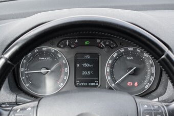 Škoda Octavia Combi 2.0 TDI 4x4 Scout - 20
