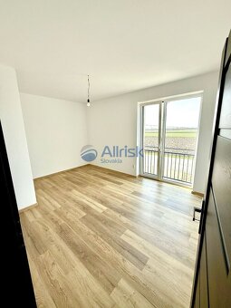 Skvelé moderné bývanie. Ponuka 3 - izbových bytov na predaj  - 20