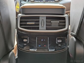 Lexus RX 450H+ Prestige Top, A/T, 227kW, v záruke - 20