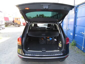 Volkswagen Touareg - 20