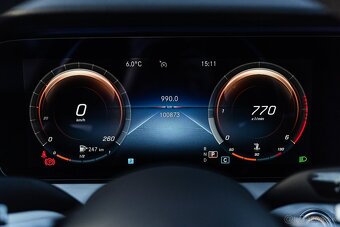 Mercedes-Benz E trieda Sedan 220 d A/T - 20