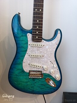 FENDER STRATOCASTER JAPAN - 20