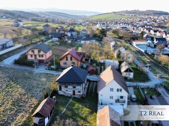 RODINNÝ DOM S POZEMKOM 2230 M2–RASLAVICE,PREŠOV-22 KM - 20