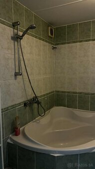 3 izbový byt s balkónom vo Zvolene na sídlisku Západ - 20