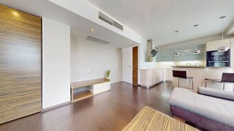 Luxusný 2i. byt,projekt VIKTORIA,Košická ul, garáž 21m,Nivy - 20