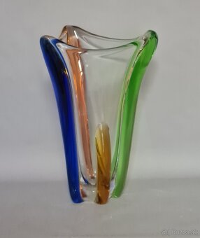 Sklenené dizajnové vázy 1 - 20