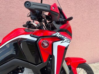 Honda Africa Twin  1100 - 20
