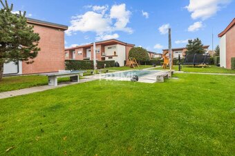 MODERNÝ 4i RD, TERASA, ZÁHRADA, TERASA, GARÁŽ, Čakanková uli - 20