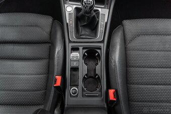 Volkswagen Golf 2.0 TDI BMT 150k Highline EU6 - 20