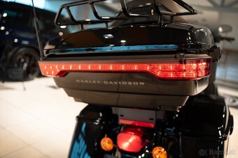 Harley Davidson Road Glide ULTRA LIMITED - 20