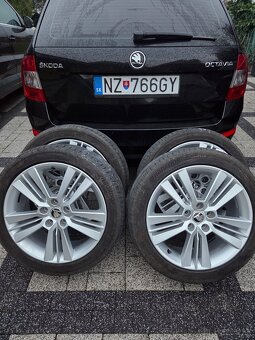Škoda Octavia 3 -2.0 TDi DSG - 20