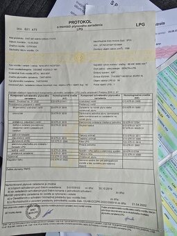 Predám Citroën C4 1.6 benzín/LPG r.v. 2015 , 131000km - 20