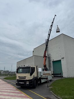 Autodoprava s hydraulickou rukou - dosah 25m - 20