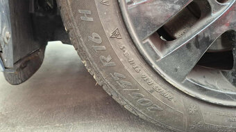 BMW E90 320i 2,0i 125kw - 20