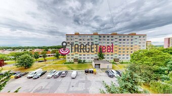 PREDAJ : 4 izbový po kompletnej luxusnej rekonštrukcii so za - 20