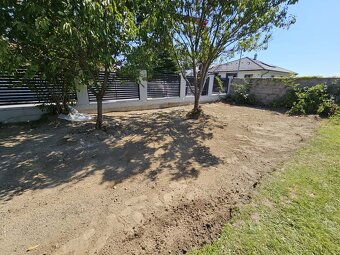 Ponúkame výkopové a stavebné práce BB - 20