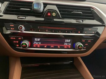 BMW 540i xDrive - 20