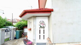 Na predaj 4 izbový dom v krásnej lokalite obce Viničky - 20