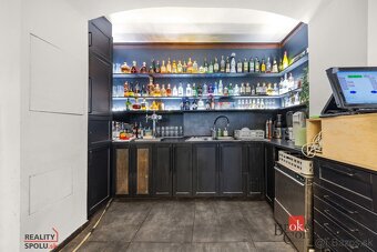 Najznámejší obchodný priestor v centre Štiavnice | Stabilný - 20