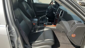 Jeep Grand Cherokee WK/WH - 20