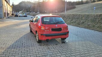 Peugeot 206+ 1.4. Auto - 20