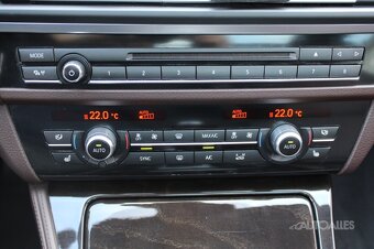 BMW rad 5 Touring 535d 3,0D R6 x-Drive 230 kW LUXURY - 20