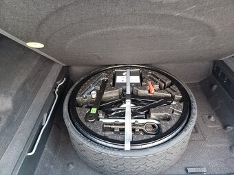 VW Touareg 3.0 V6 TDI SCR 170 kW/231k AT8 - 20