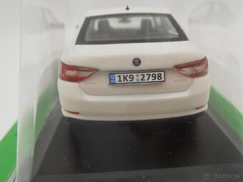 Škoda Superb I, Superb III  "Kaleidoskop" 1/43 - 20