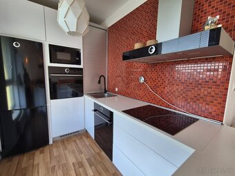 CENTRUM MESTA 3–IZB.BYT,KOMPLET ZARIADENÝ,MOYZESOVA,PEZINOK - 20