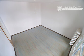 Slnečný byt 2+1 s loggiou v centre, Banícka ul., Sp. N. Ves - 20