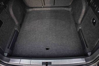 Škoda Superb Combi L&K 2.0TDI DSG 4x4 - 20