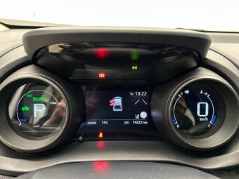Toyota Yaris Cross 1.5 Hybrid Comfort - 20