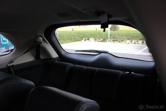 Mitsubishi Outlander 2.2 DI-D Intense, 110kW, M6, 7 miestne - 20