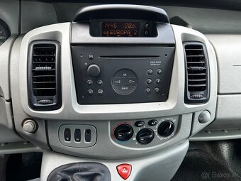 🚐 Opel Vivaro 1.9 CDTI (2007) - 20