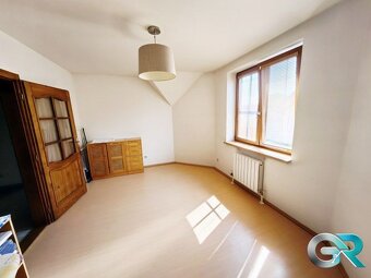 Znížená cena Exkluzívne Ponúkame Vám na predaj rodinnú vil - 20