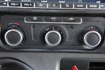 Volkswagen T5 Transporter 2,0TDi, 75kW, M5, 4d. 3.Miestne - 20