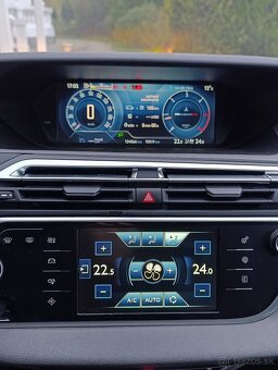 Citroen Grand C4 Picasso,7miestny,Parorama,top stav a výbava - 20