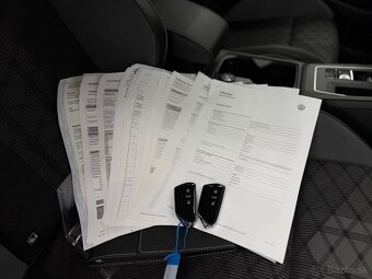 VOLKSWAGEN GOLF VARIANT 8 R-LINE 2.0 TDI 2022 - 20