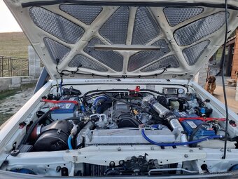 Toyota land cruiser lj73 - 20