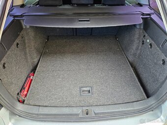 ROZPREDAM SKODA OCTAVIA 2 na diely 9462 - 20