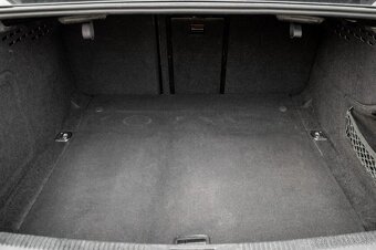 Audi A4 3.2FSI 195kw Quattro MT/6 2008 - 20