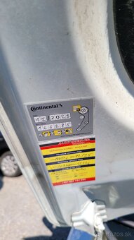 Škoda Octavia Combi 2.0 TDI DPF RS DSG - 20