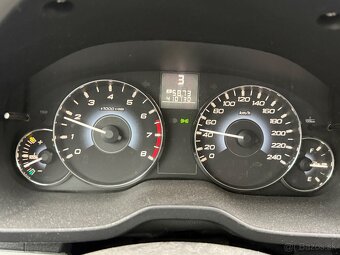 Subaru outback BR benzín 2,5 2010 4x4 - 20