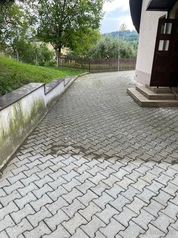Čistenie zámkovej dlažby, čistenie striech a fasad - 20