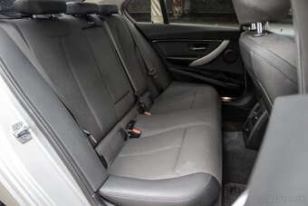 BMW Rad 3 320i xDrive Sport Line A/T - 20